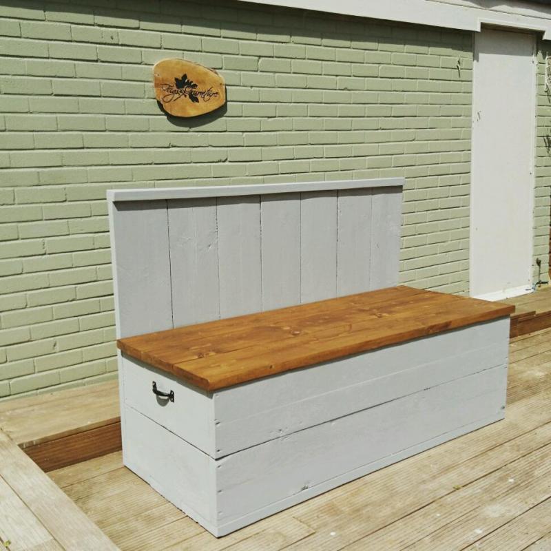 Garden table and benches in size shape and colour