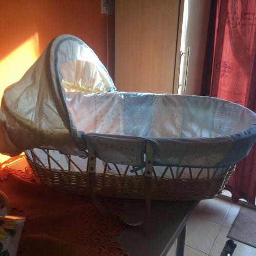 Baby cot/basket