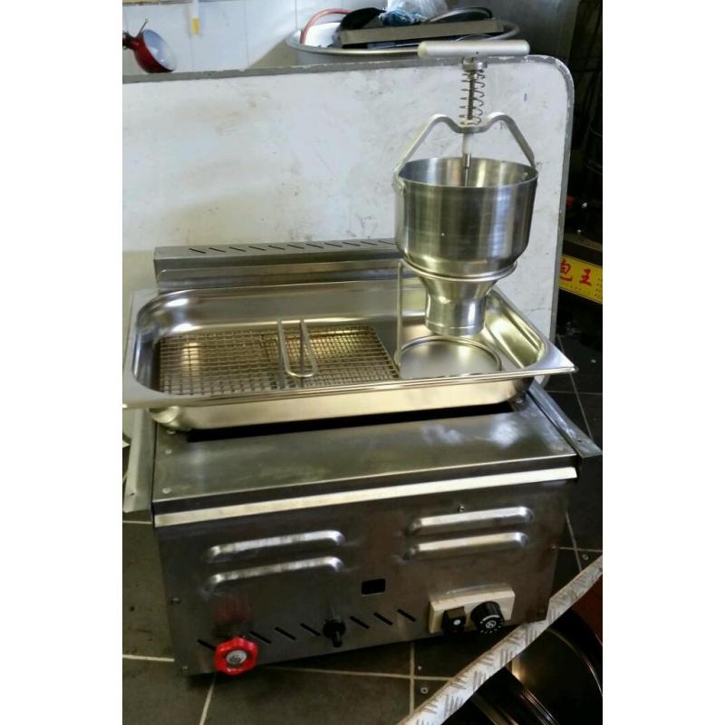 Lpg fryer & Donut hopper