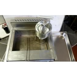 Lpg fryer & Donut hopper