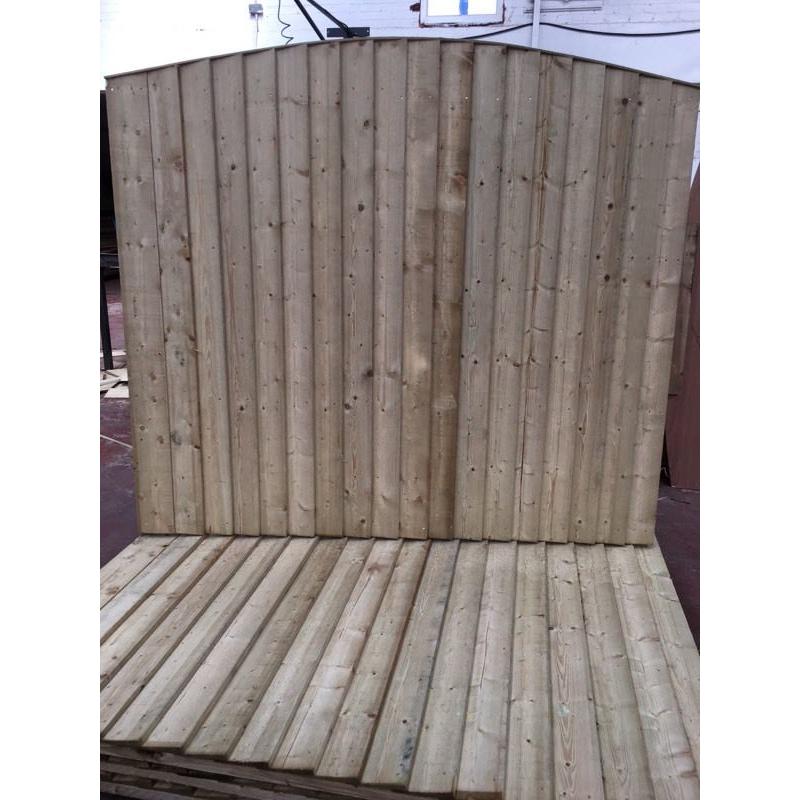 Bowtop feather edge fence panels