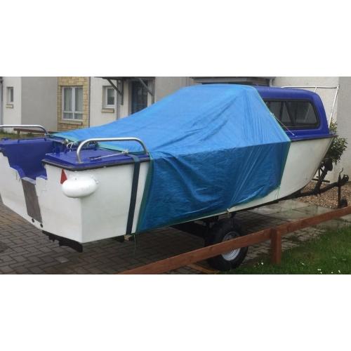 Cracking 15" Cuddy Boat