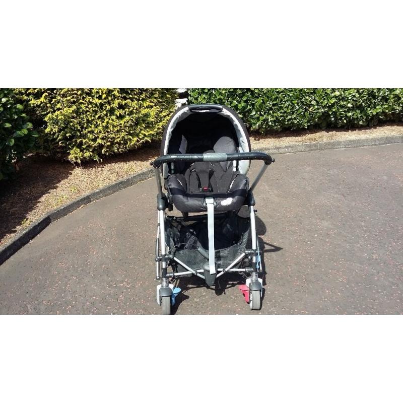 Bebe Confort Streety Travel System in great condition