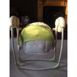 Baby swing seat