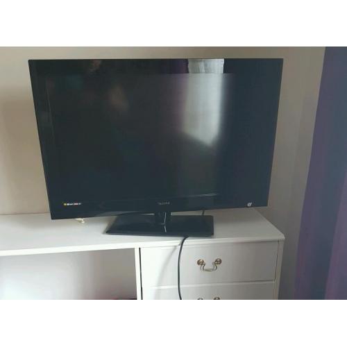 32 inch flat screen TV