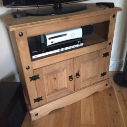 Solid Pine wooden TV Stand Cabinet
