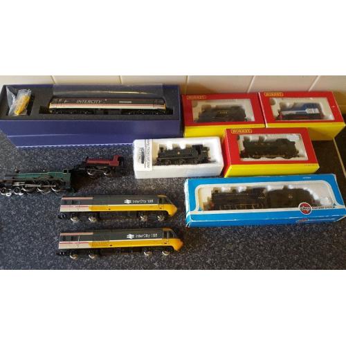 ther is 9 engines and 51 cars and vans