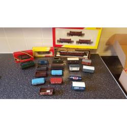 ther is 9 engines and 51 cars and vans