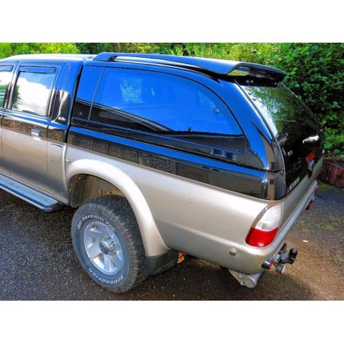 Original 2004 Mitsubishi L200 4Life double cab hard top