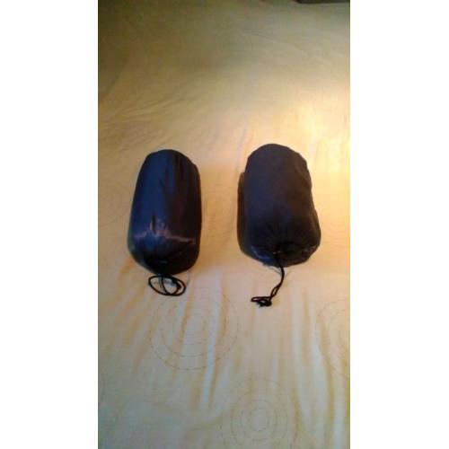 2 Polyester fleece sleeping bag liners set . Grey