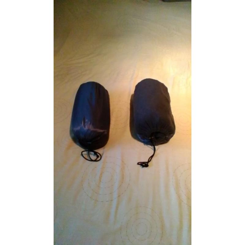 2 Polyester fleece sleeping bag liners set . Grey