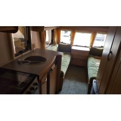 Lunar Zenith 5 berth 2006 caravan