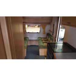 Lunar Zenith 5 berth 2006 caravan