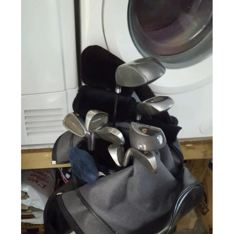 MEMPHIS GOLF SET AND TROLLEY