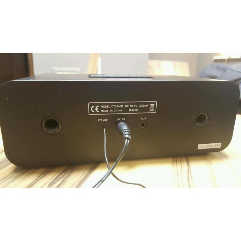 iPod docking station