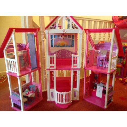 Barbie calofornia dreamhouse