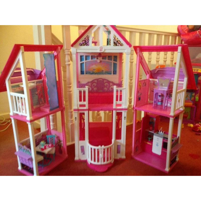Barbie calofornia dreamhouse