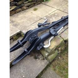 PAIR CYCLE CARRIERS