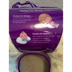 Pregnancy bump and baby pillow - new