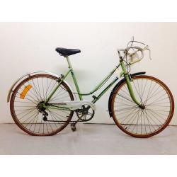 Stunning Puch 10 speed Serviced ( ple note New Inner tube has been Inserted)