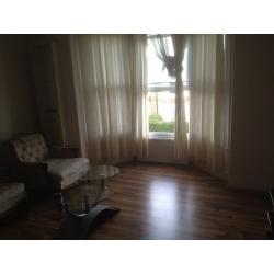 HOMESWAP: VERY LARGE BEAUTIFUL 1BED CONVERSION FOR 1/2BED CONVERSION