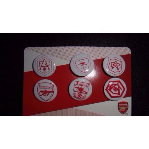 Arsenal FC Badges Set of 6 Badges showing shirt badges of 1927 onwards