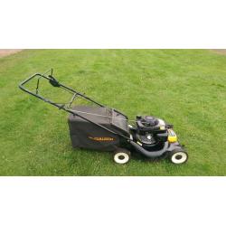 Petrol lawnmower Honda