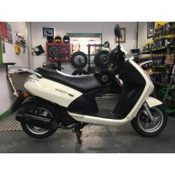 Peugeot Vivacity 125 scooter 2012