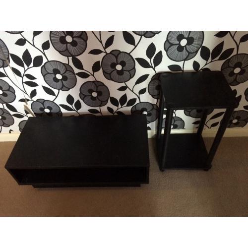 Coffee table and little unit