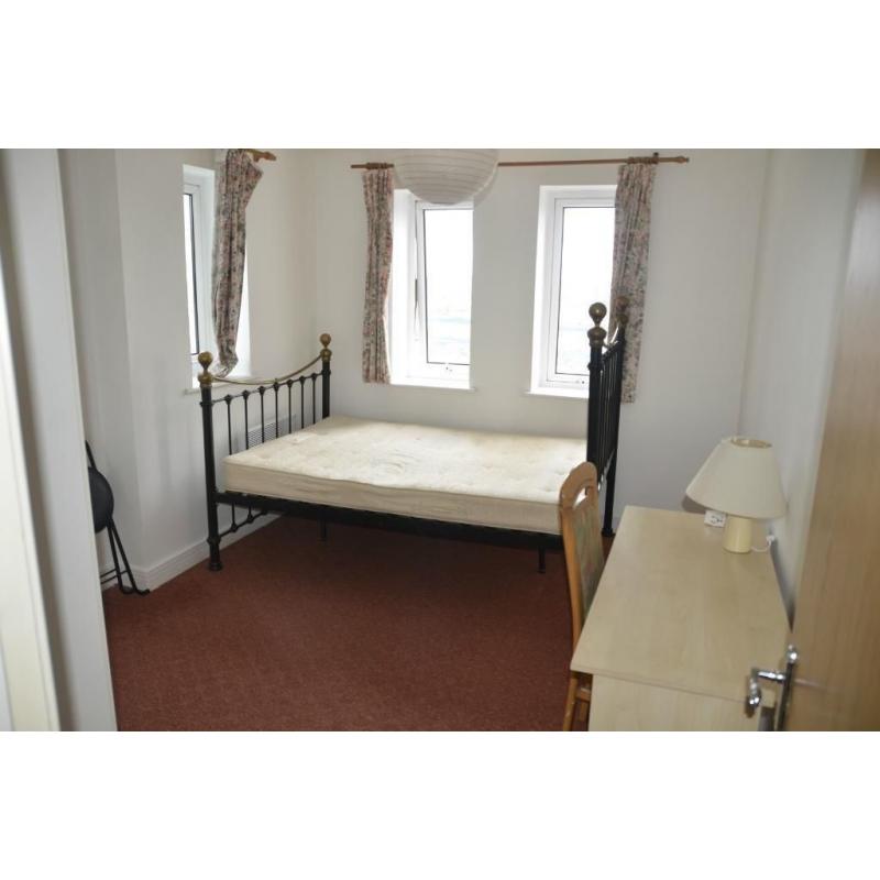 Double room In stratford FREE GYM AND SAUNA
