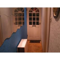 Double room available in Gay friendly 2 bed Maisonette Sw18 great transport Wandsworth.Earlsfield.