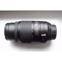 Nikon 55-300mm telephoto/zoom lens and hood