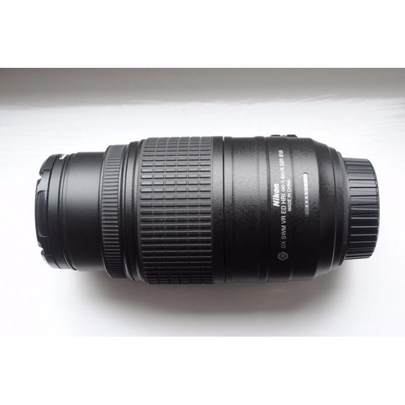 Nikon 55-300mm telephoto/zoom lens and hood