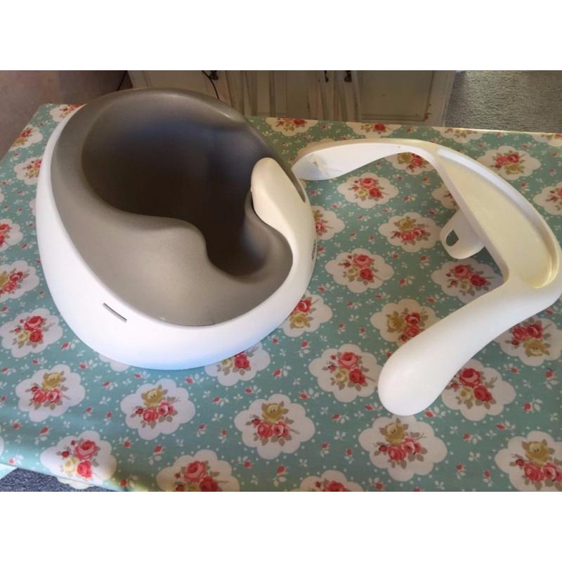 Mamas and Papas Baby Snug and Tray Putty (White and Beige)