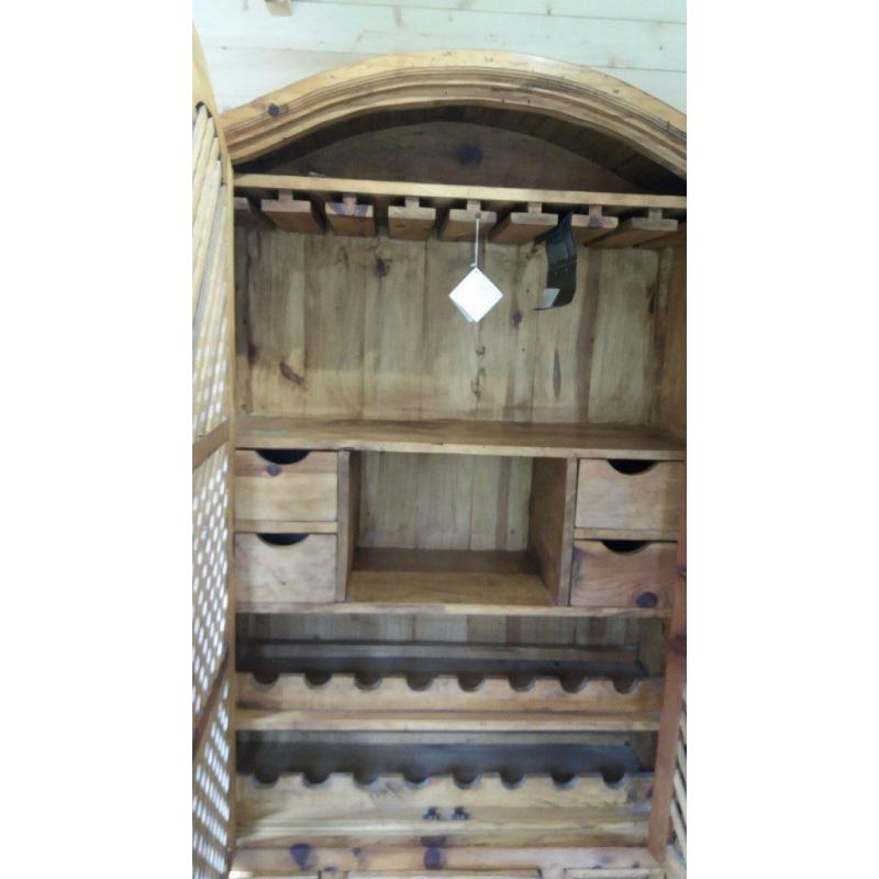 HANDCRAFTED MEXICAN DRINKS BAR/CABINET