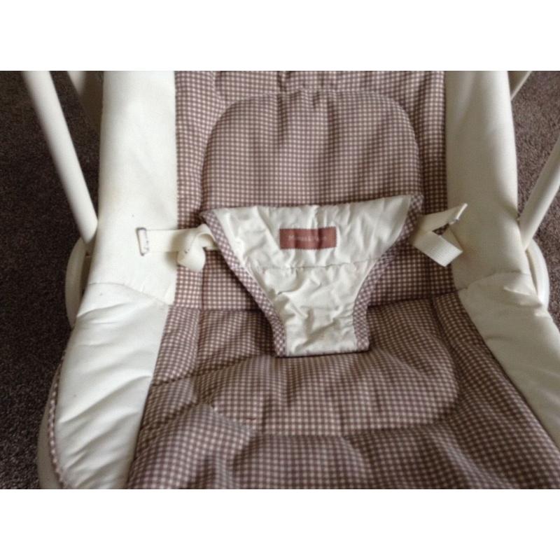 Baby swing chair