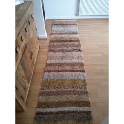 Shaggy pile runner rug 2.8m long