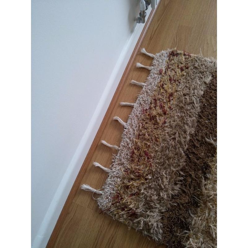 Shaggy pile runner rug 2.8m long