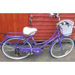 New Kingston ladies town bike