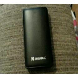 Portable Battery Charger w Torch