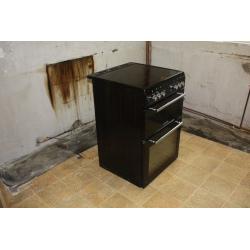 Freestanding Leisure electric oven with ceramic hob. Less than 2 years old in very good condition.