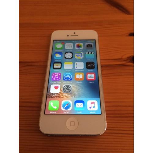 White iPhone 5 (unlocked, free delivery, more phones available)