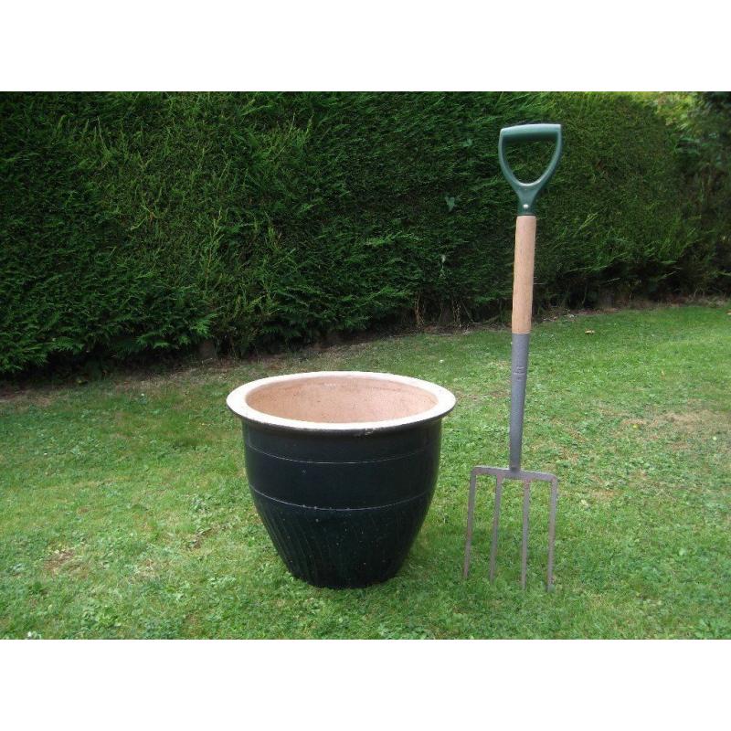 2 GLAZED GARDEN POTS FOR SALE