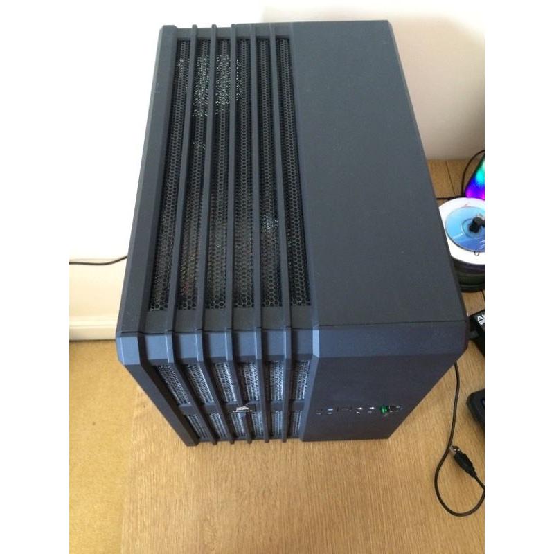 Corsair Air 240 case