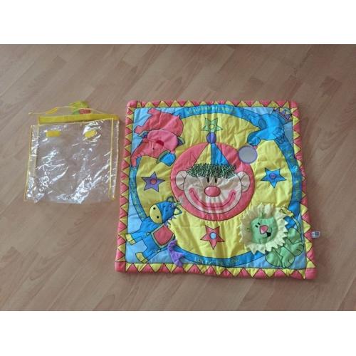 Baby activity / play mat