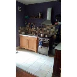 Room to rent in family home