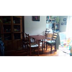 Room to rent in family home