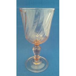 5 wine glasses pink
