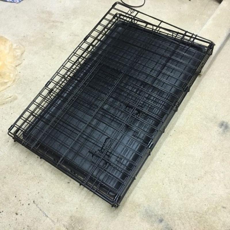 Small to Medium Dog Crate