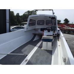 Task Force Q18 Boat Mercury 60 4 stroke